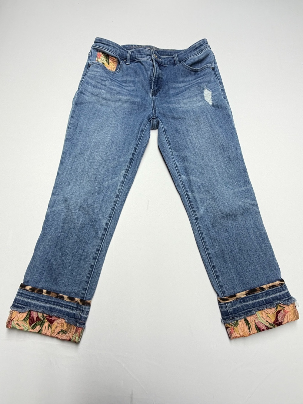 Chicos Girlfriend Slim Leg Ankle Jeans Size 0 Tapestry Floral Leopard Boho